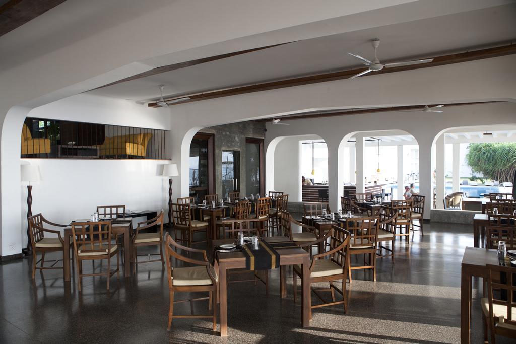 Hotel Jetwing Sea Negombo Exterior foto